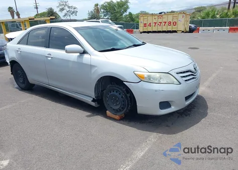 2011 Toyota Camry Le V6 z USA, uszkodzony, nr VIN 4T1BK3EK9BU132065